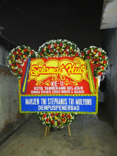 Bunga Papan Congratulation Sariwangi